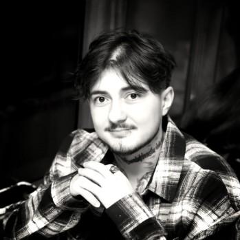 ROBERT TERTEREANU