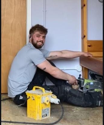 Aaron Hayes