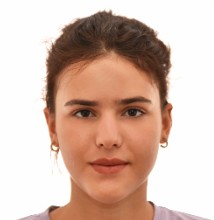 Kloe Pinari