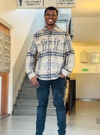 STEVEN MUNYANGABIRA