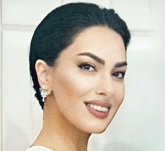 Ghazaleh Manahi